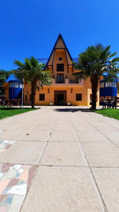 Hotel El Volcan Exterior photo