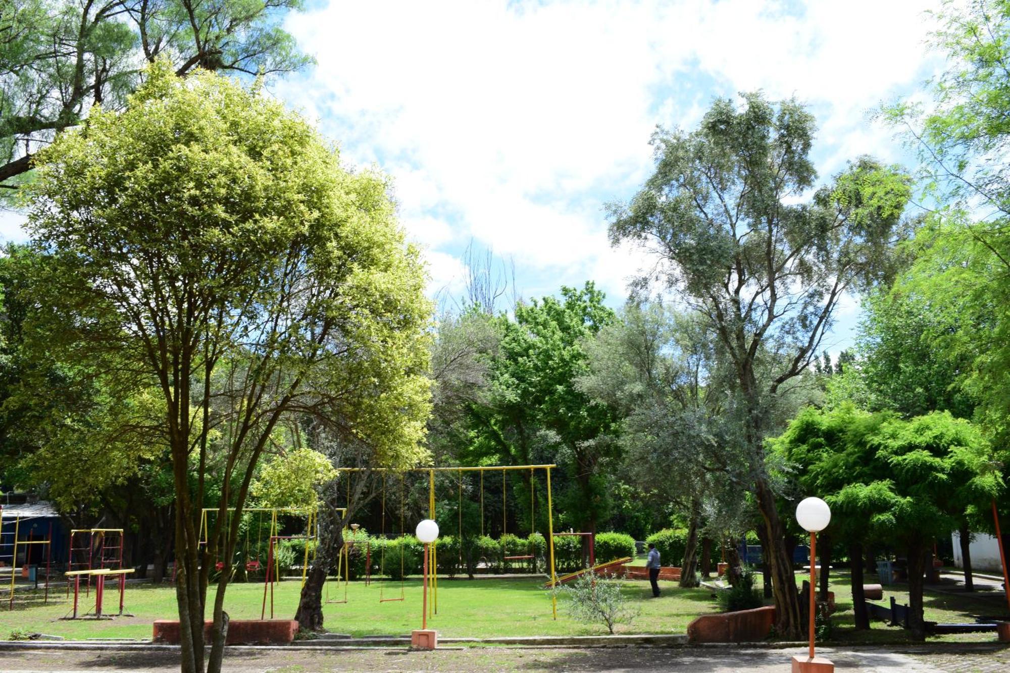 Hotel El Volcan Exterior photo
